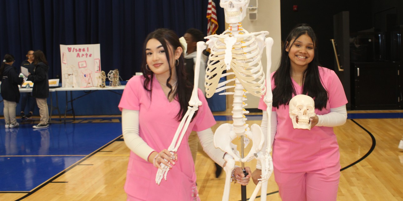 Las Américas ASPIRA Academy Laffey McHugh Foundation